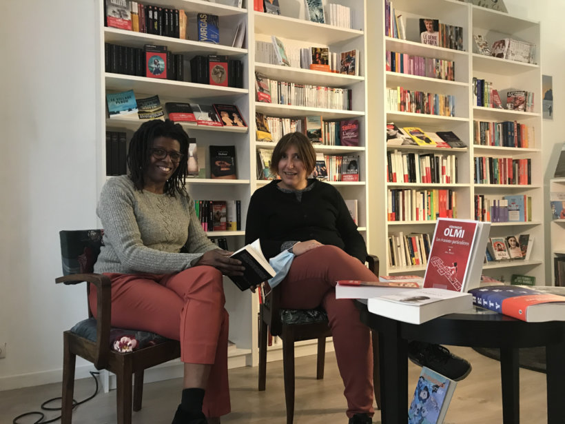 Fatima Farradji et Marianne Vérité, dans leur librairie.