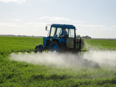Tractor_​Fertilize_​Field_​Pesticide_​And_​Insecticide