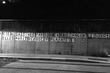 Collage contre les féminicides Besançon août 2020