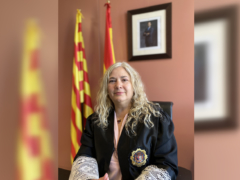Isabel Gimenez Garcia, la juge espa­gnole qui casse les codes et écrit aux enfants pour leur expli­quer ses déci­sions – Mai 2024